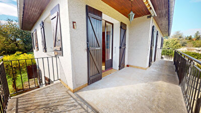 Maison Champagnier - 6 pièces- 162 m²