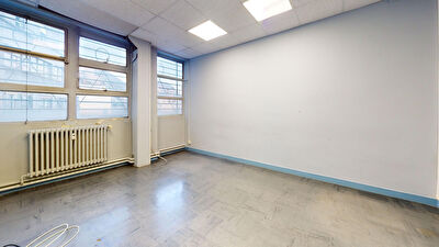 Aménagez un appartement dans ce plateau de 240 m² à une adresse d'exception