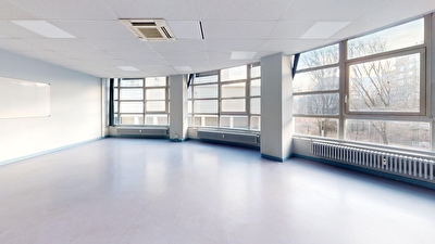 Aménagez un appartement dans ce plateau de 206 m² à une adresse d'exception