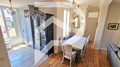 Appartement proche rue d'Antibes et gare de Cannes 3 pièces 66.17 m2 Carrez avec balcon.