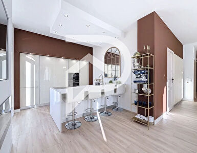 Sublime appartement 114m2 balcon parking privé 150m croisette Cannes