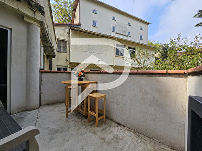 Studio avec terrasse au bord du lac de Saint-Ferréol