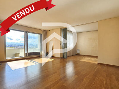 Appartement Saint Maurice Plateau 5 pièce(s) 117.19 m2