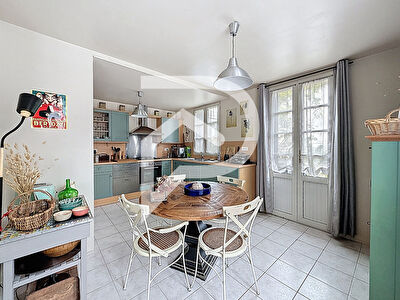 Maison familiale très agréable et pleine de CHARME