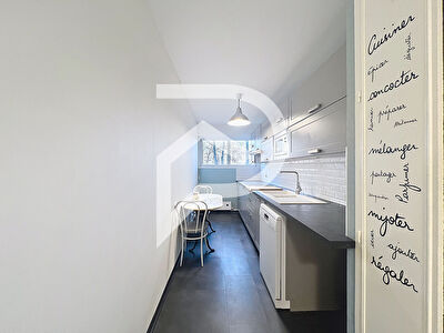 Appartement à Louer 3 pièce(s) 87.90 m2