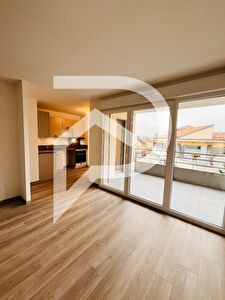 CORMONTREUIL - RESIDENCE NEUVE T2 TERRASSE ET PARKING