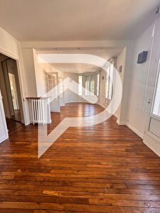 EXCLUSIVITE - APPARTEMENT - PLACE D'ERLON - T5 AVEC BALCONS