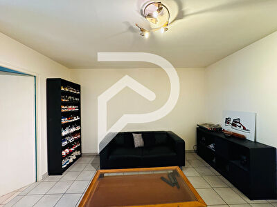 REIMS - SECTEUR AVENUE DE LAON - EXCLUSIVITE - A VENDRE - PROCHE TRAMWAY Appartement de type 2 avec cave