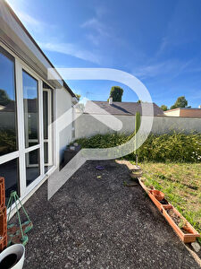 REIMS - Secteur CHATILLONS - A VENDRE - Plain Pied de type 6 avec jardin et garage