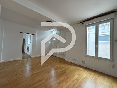 REIMS - Secteur Avenue de Laon - A VENDRE - Appartement de type 2 avec double parking