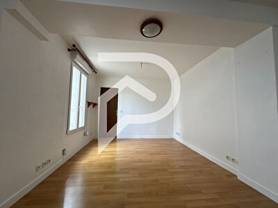 REIMS - Secteur Avenue de Laon - A VENDRE - Appartement de type 2 avec double parking