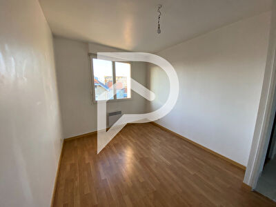 LOCATION APPARTEMENT T5 - BETHENY