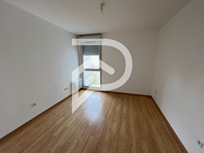 A LOUER - T3 SECURISE - REIMS POMMERY