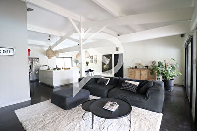 Maison Tecou 6 pièces 175 m2 Piscine et dépendances