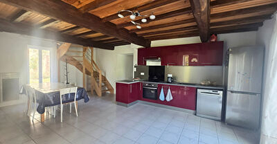 Maison T5 dans la campagne Gaillacoise proche Ste Cécile d'Avès