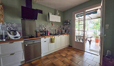 GAILLAC ? Élégante maison familiale de 130 m² avec piscine, pool-house et sous-sol complet