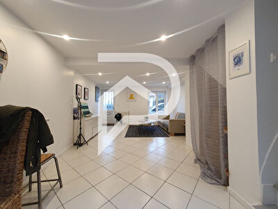 Maison Presles 3 pièce(s) 65.62 m2