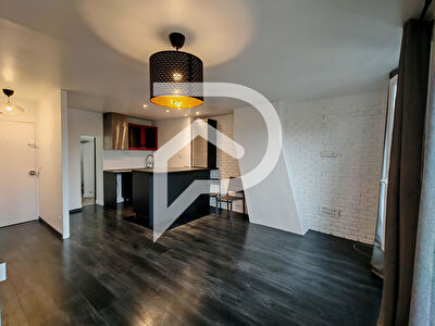 Appartement Parmain 2 pièce(s)