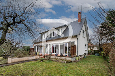 Maison Olivet 7 pièce(s) 170 m2
