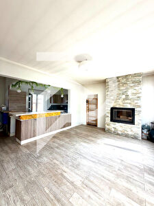 Maison Fleury Les Aubrais 10 pièce(s) 130 m2