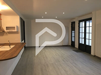 Maison Orleans 5 pièce(s) 127 m2