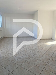 Appartement Fleury Les Aubrais 4 pièce(s) 90.2 m2