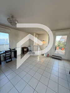 DUPLEX AVEC ROOFTOP PANORAMIQUE ? 100 m² ? LA COURNEUVE