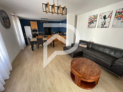 Appartement Saint Denis 4 pièce(s) 82 m² avec terrasse de 24m² SAINT DENIS photo 2