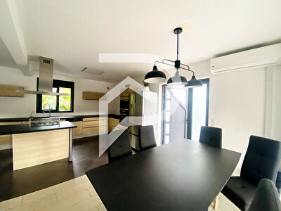 Grande villa F4 avec piscine Étang Salé les Hauts