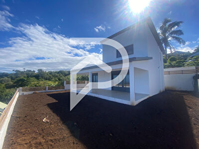 Villa F4 neuve vue sur mer.