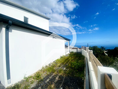 Villa F4 neuve vue sur mer.