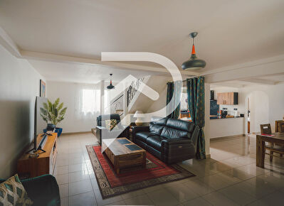 Villa de standing avec piscine & autonomie énergétique - Ravine des Cabris