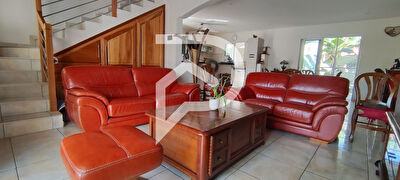 Maison Saint Louis 6 pièces 154 m2