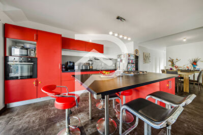 Villa contemporaine F4 avec piscine / Bois d'Olives, Saint-Pierre