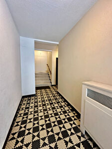 Brive centre historique, appartement duplex, 3 ch. + toit terrasse 96 m2 !