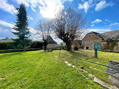 Maison18ème siècles en pierres 4 chambres 169.4 m2