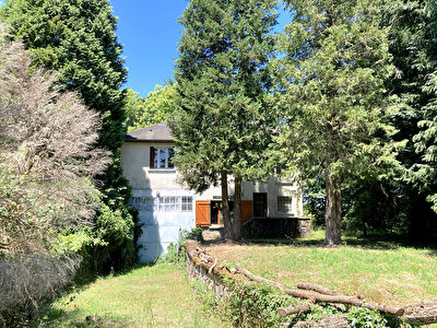 Maison à Masseret, 5 chambres, 145 m2 sur 3510 m2 de terrain !