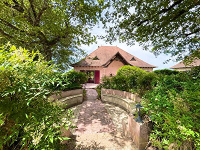 Brive maison plain-pied quartier Bassaler, 4 chambres, 1 bureau 193.37 m2 !