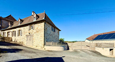 Maison, plain-pied, 3 chambres ,105m2 sur 1166 m2 de terrain !