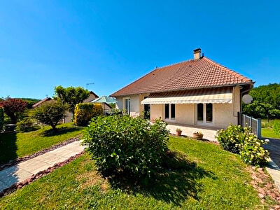 Maison plain-pied, 3 chambres 107.35 m²