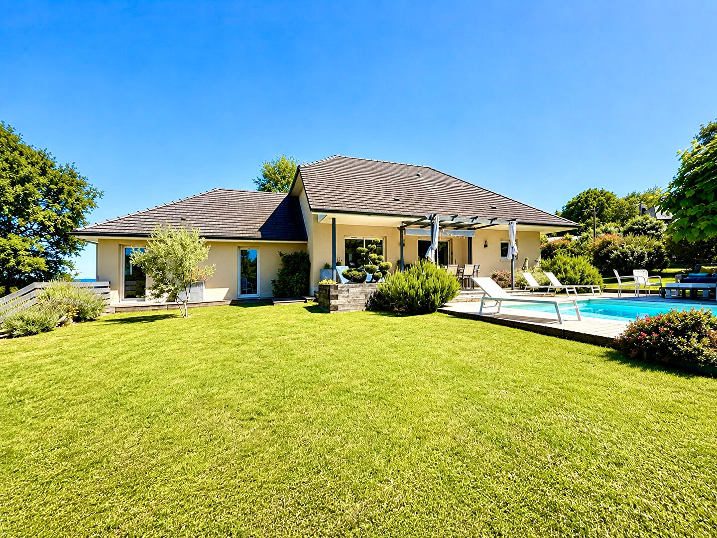 Photo du bien : Maison 7 pièces 141 m2