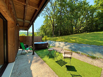 Maison contemporaine plain-pied 5 chambres 153.53 m2