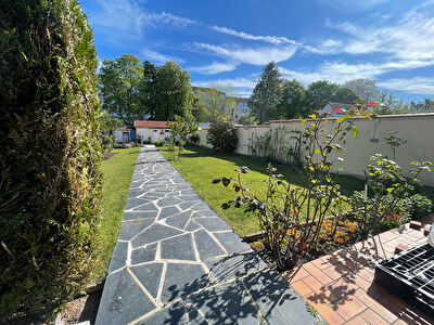 Maison  85 m²