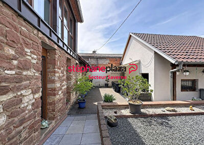 Ensemble immobilier de 2 maisons à Steinbourg
