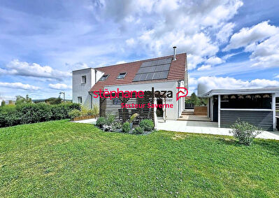 Maison contemporaine de 172 m² habitables - DPE A/A - Terrain de 6,97 ares