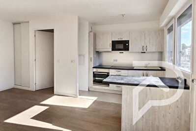 Appartement Vitry Sur Seine 3 pièce(s) 65 m2 - Stephane Plaza Immobilier Vitry sur Seine