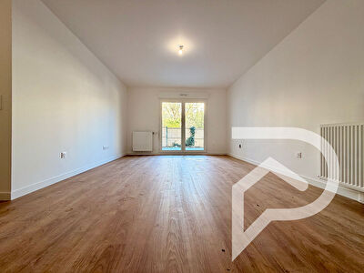Appartement Vitry Sur Seine 3 pièce(s) 65.80 m2