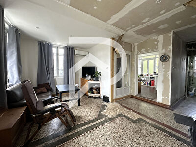 Maison à rénover à 3 mn d'Anet
