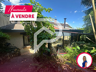 Maison ancienne atypique à 15 mn de Houdan