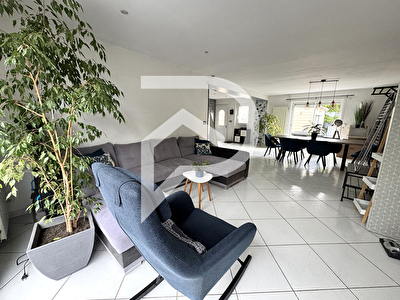 Maison 4 chambres - à 10 mn de Bréval (gare direction St Lazare)
